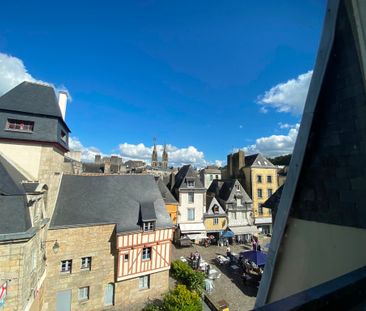 A LOUER – Appartement T3, AU COEUR du Centre Ville de Quimper, 76 m... - Photo 3