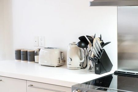 For Lease - 160 Bedford Road Unit# 308, Toronto, Ontario - Photo 3