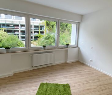 Renovierte 4-Zimmer-Wohnung im Herzen von Bergisch Gladbach - Photo 4