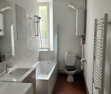 Location Appartement 2 pièces 50m² MULHOUSE 68100 - Photo 3