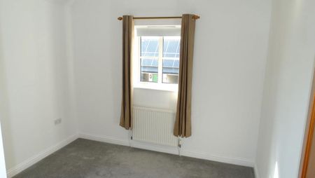 3 bedroom terraced house to rent - Photo 5