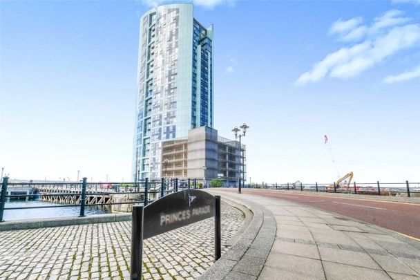 Alexandra Tower, Princes Dock, L3 - Photo 1