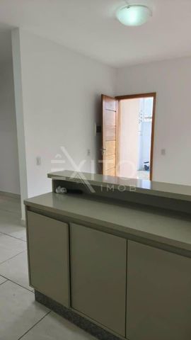Casa Para Alugar Em Jardim Das Samambaias de 85.00 m² Com 3 Quartos, 1 Suite E 2 Garagens - Photo 3