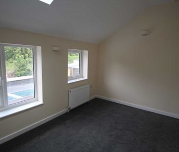 2 bed End of Terrace for rent - Photo 5