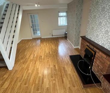 91 Gallows Street, Dromore, BT25 1BH - Photo 1