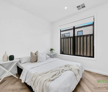 Stylish 4-Bedroom Home in Prime Location! - Photo 6