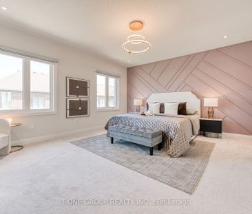 For Lease - 16 Longworth Avenue, Richmond Hill, Ontario - Photo 2