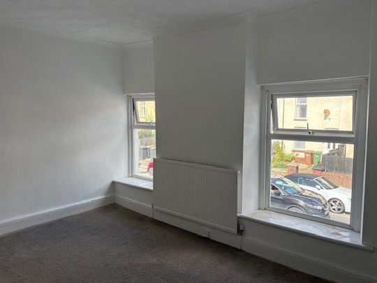 2 bedroom house to rent - Photo 1