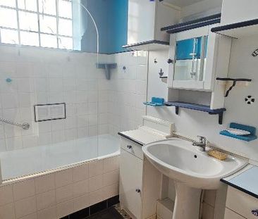 Location Appartement 2 pièces 48m² BRIVE LA GAILLARDE 19100 - Photo 5