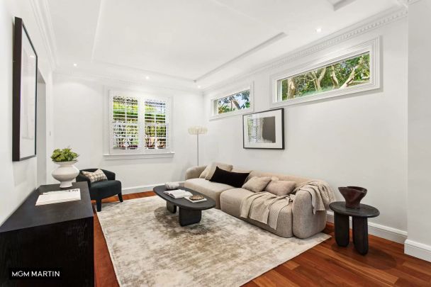 MGM MARTIN - THREE BEDROOM TERRACE - Photo 1