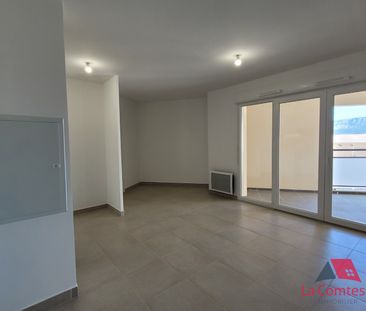 Location Appartement 1 pièce 30m² TRETS 13530 - Photo 1