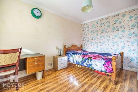 Tatnam Road, Oakdale, BH15 - Photo 4