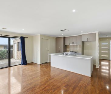 GLORIOUS GRIFFITH - Photo 6