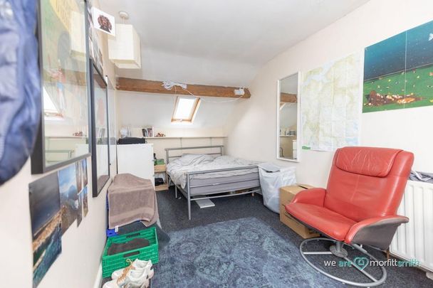 6 bedroom terraced house to rent - Photo 1