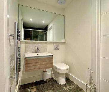 2 bedroom detached bungalow to rent - Photo 5