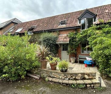 Bulverton Well Cottage, Bulverton, Sidmouth, Devon, EX10 - Photo 1