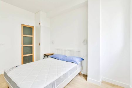 Location studio, Paris 7ème (75007), 1 pièce, 32.2 m², ref 86383433 - Photo 5