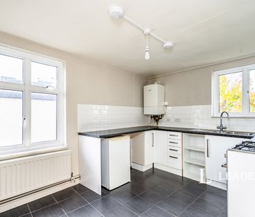 2 bedroom apartment to rent Northgate, Chichester, West Sussex, PO19 - Photo 3