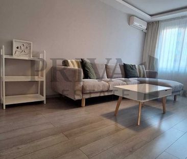 Apartament modern 3 camere, 65 mp, lift, etc 5, Olimpia-Complex - Fotografie 2
