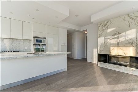 For Lease - 42 Charles Street Unit# 4702, Toronto, Ontario - Photo 4