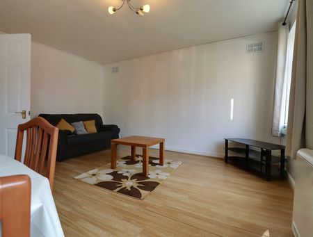 2 Bed Flat, Fairfield Court, M14 - Photo 2