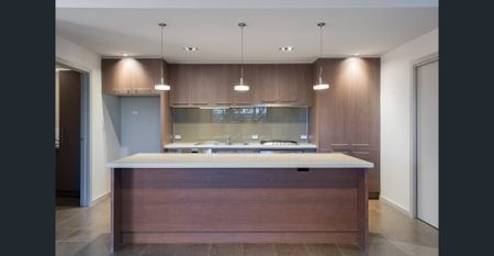 Stylish Three-Bedroom Home Overlooking Wetlands Reserve - Photo 2