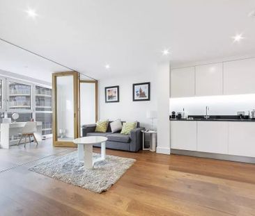 Room in a Shared Flat, Gateway Tower, E16 - Photo 2