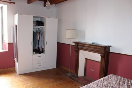 Location Maison 6 pièces 140m² - Photo 5