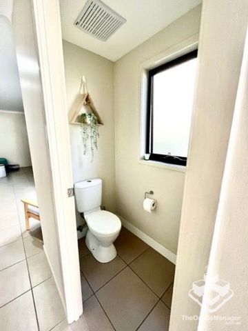 3 Bedroom 2 Storey Townhouse - Photo 5