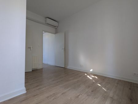 Location Appartement 2 pièces 40m² CLERMONT FERRAND 63000 - Photo 5