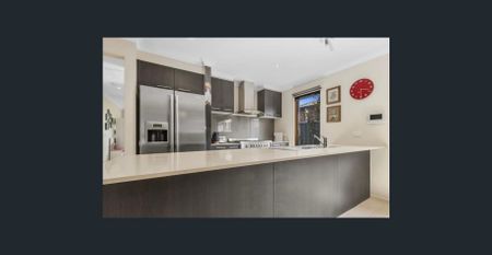 FOR RENT: QUALITY FAMILY HOME IN PRIME DERRIMUT LOCATION 29 Northam Green, Derrimut - Photo 4