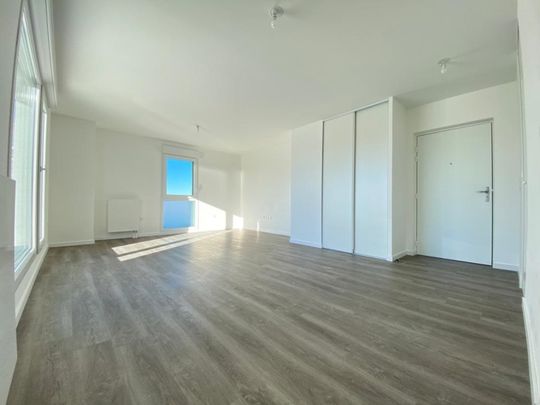 Location Appartement 4 pièces 98m² ORLEANS 45000 - Photo 1
