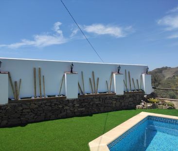 Cortijo For Winter Rental In The Torrox Countryside - Photo 5