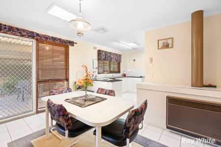Well Maintained Family Home! - Photo 3