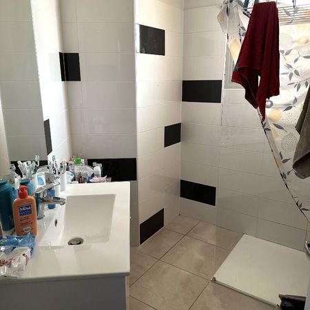 Location Appartement 3 pièces 62m² - Photo 4