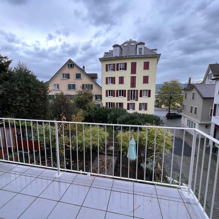 4.5 Zimmer, 107 m², 2. Stock - Photo 1