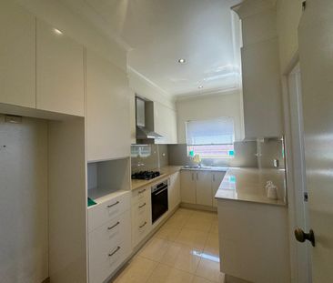 Modern Villa - Photo 4