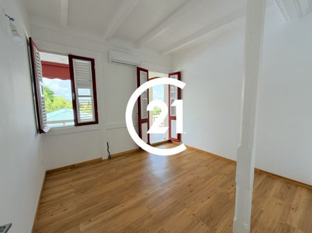 Location Appartement 82.28m² 4 pièces Fort de france - Photo 2