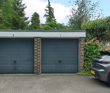 Filmer Grove, Godalming, Surrey, GU7 - Photo 6