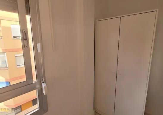 Carrer de Sant Lluís Bertran, Torrent, Valencian Community 46900