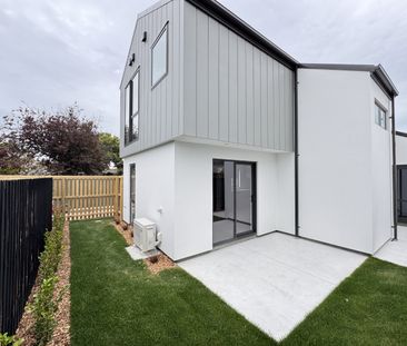 17C Harrow Street, Phillipstown - Photo 3