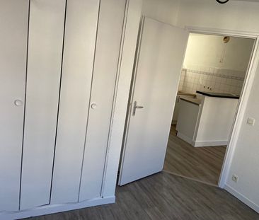 Location Appartement 4 pièces 69m² - Photo 2