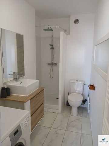 Location Appartement 1 pièce 28m² MARSEILLE 1er - Photo 5