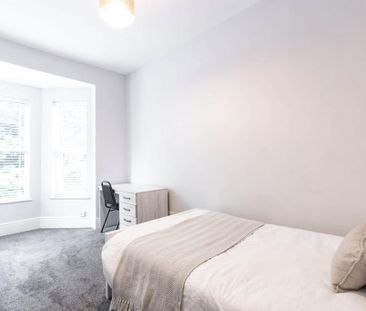 5 bedroom terraced house to rent - Photo 2