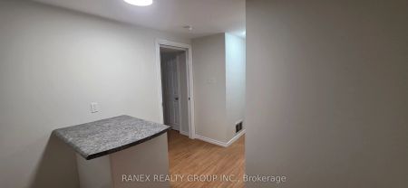 16 Lynwood Court - Photo 4