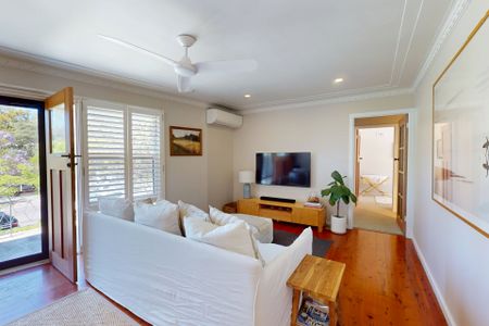 32 Sun Hill Drive, Merewether Heights NSW 2291 - Photo 2