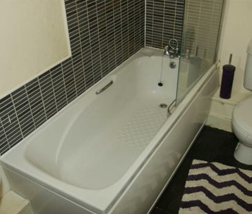 Winker Green Mills, Stanningley Road - Photo 6