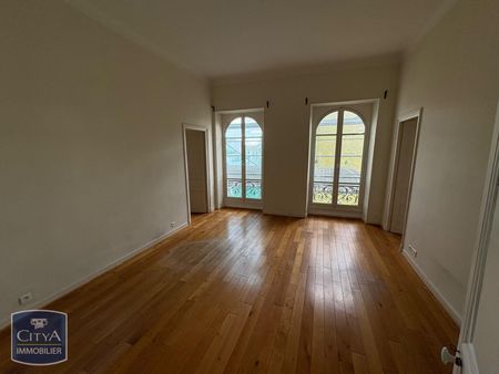 Location Appartement 5 pièces 159m² NICE 06000 - Photo 2