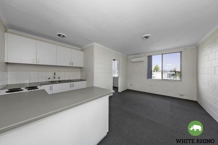 5/20 Carrington Street, Queanbeyan East - Photo 4