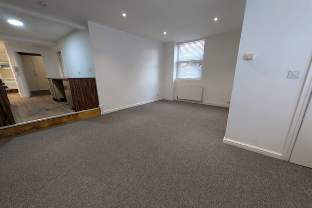 Alfreton Road, Nottingham, NG7 3NS - Photo 1